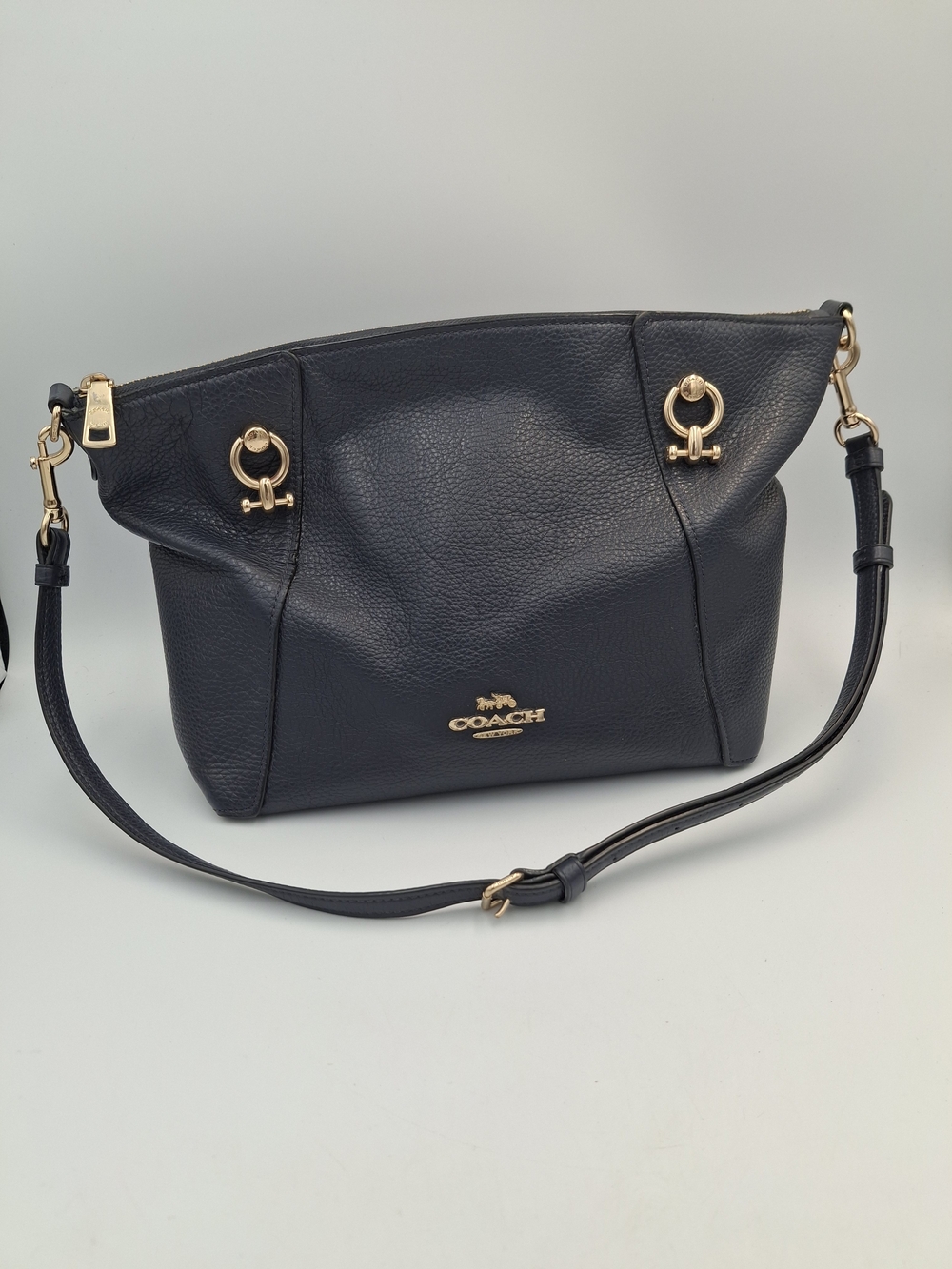 Coach C62249 Navy Pebbled Leather Shoulder Crossbody Bag Gold Ring Hardware